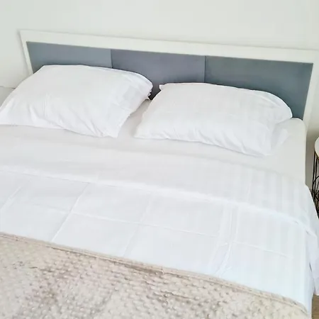 Apartment U Honoraty