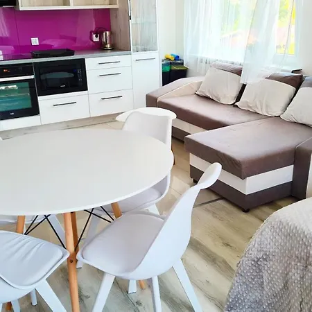 Apartment U Honoraty *